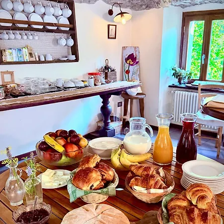 Bed & Breakfast Mulino Marghen - Restored Watermill - And Retreat Center 3*