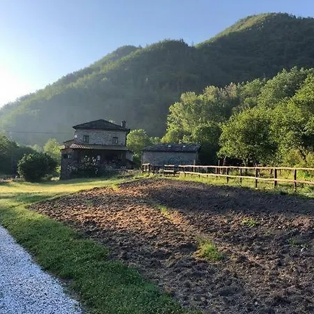 Mulino Marghen - Restored Watermill - And Retreat Center Zeri
